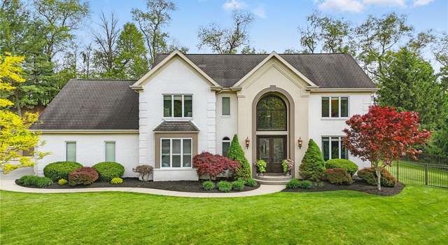 Photo of 104 Ross Creek Ln, Peters Twp, PA 15367