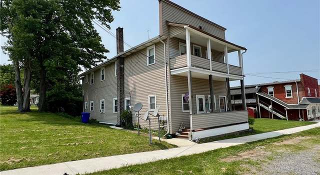 Photo of 37 Lake St, Stoneboro, PA 16153