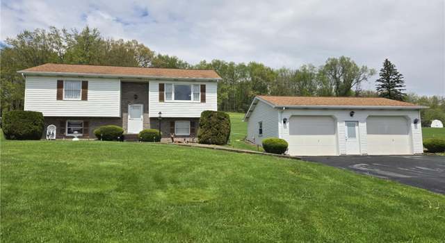 Photo of 861 Chicora Rd, Oakland Twp, PA 16025