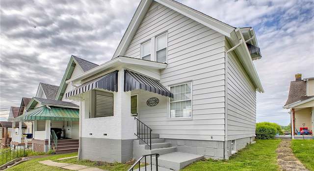 Photo of 724 Saint Clair Ave, Jeannette, PA 15644