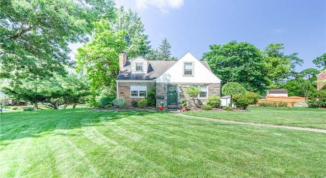 Photo of 2688 Summit St, Bethel Park, PA 15102