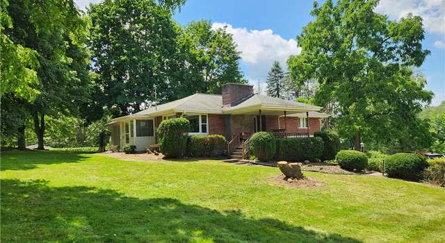 Photo of 102 September Dr, Butler, PA 16002