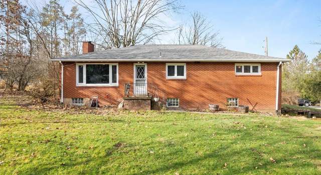 Photo of 110 Meta Dr, Bell Acres, PA 15143
