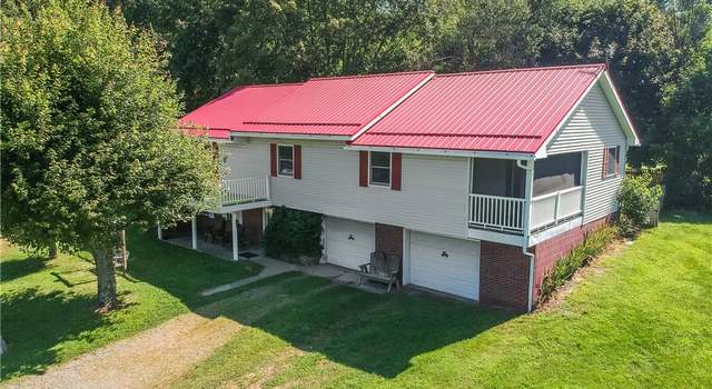 Photo of 118 Cody Ln, Ellwood City, PA 16117