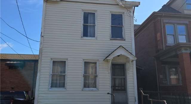 Photo of 2910 Zephyr Ave, Sheraden, PA 15204