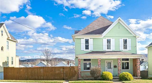 Photo of 216 S 4th St, Youngwood, PA 15697