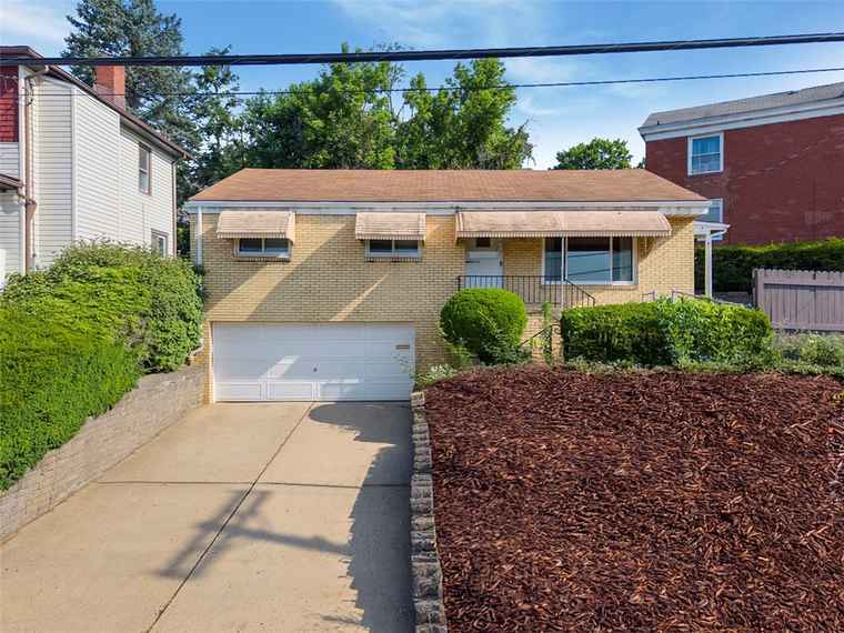 Photo of 400 Ariston Ave Overbrook, PA 15210