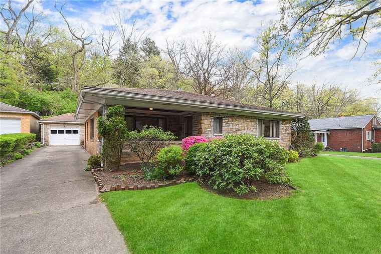 Photo of 130 Cherry Valley Rd Forest Hills Boro, PA 15221