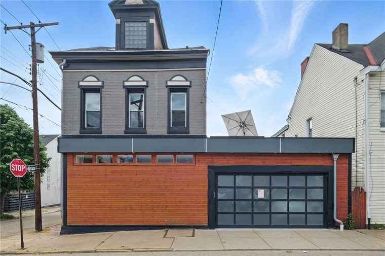 Photo of 3865 Howley Lawrenceville, PA 15201