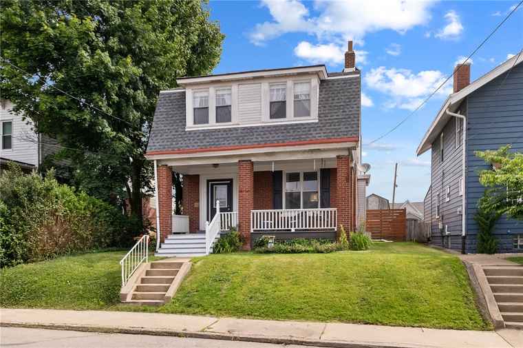 Photo of 925 Fordham Ave Brookline, PA 15226