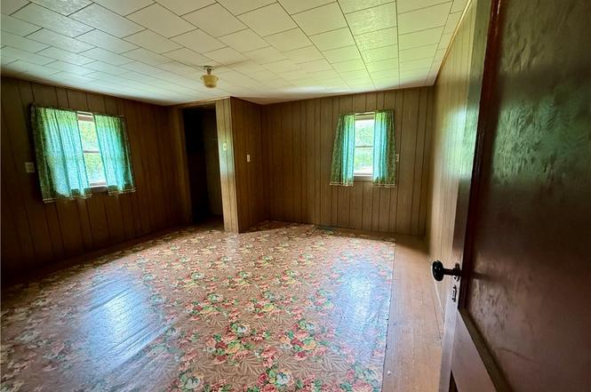 201 Cowanshannock Rd - Photo 14 of 25 201 Cowanshannock Rd