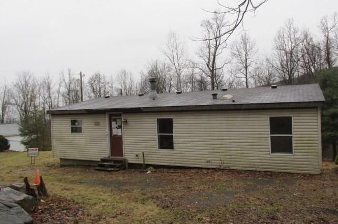 1684 Bethel Church Rd Unity Twp Pa 15650 Mls 1375463 Redfin