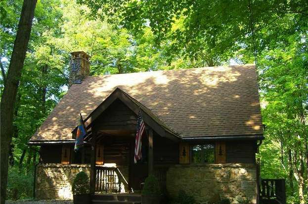629 Rustic Ridge Rd Donegal Wml Pa 15622 Mls 933405 Redfin