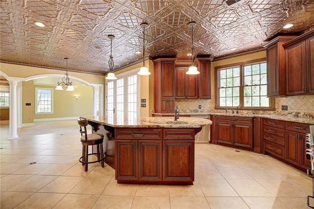 1005 Manor Valley Ct Penn Twp WML PA 15632 Redfin 1005 Manor Valley Ct Penn Twp WML PA 15632 Redfin
