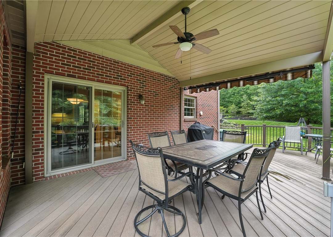 124 Dalliance Ct, Cranberry Twp, PA 16066