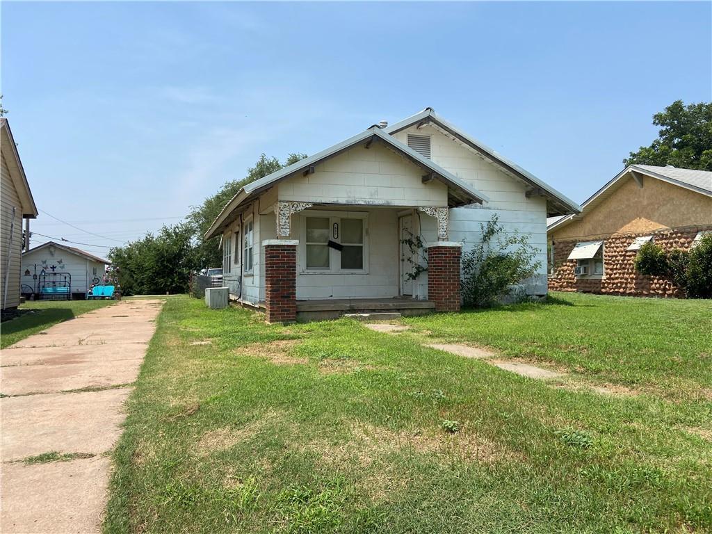 617 S Pennsylvania Ave, Mangum, OK 73554 | MLS# 969859 | Redfin