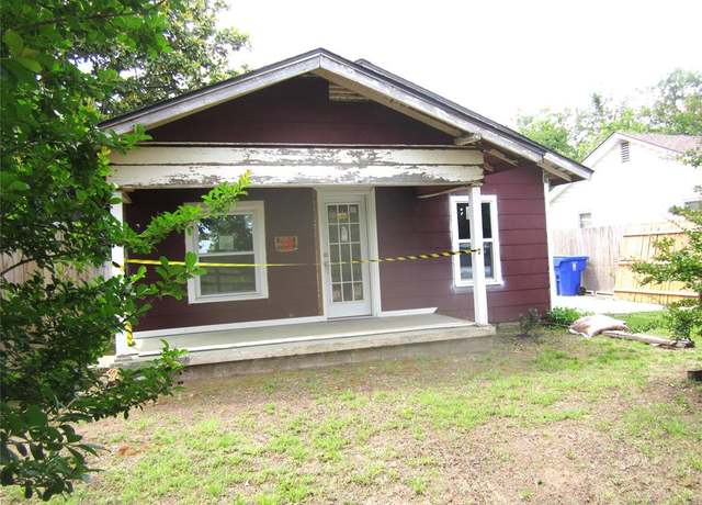 Property at 912 E Main St, Norman, OK 73071, 2 beds, 1 bath