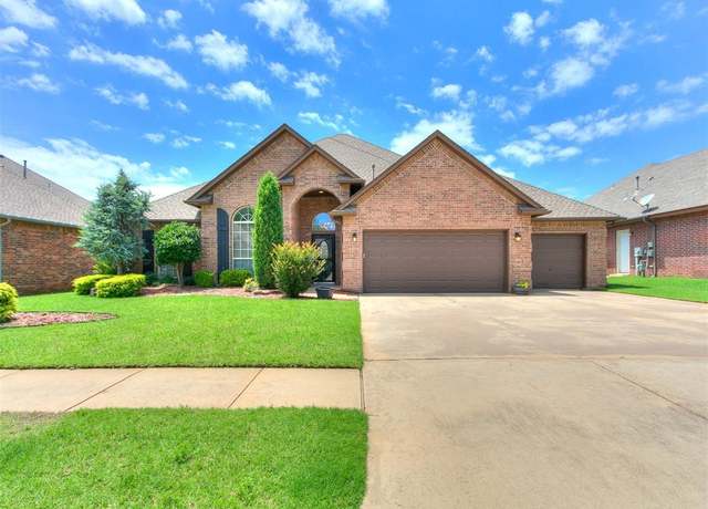 Property at 924 Regal Rd, Yukon, OK 73099, 4 beds, 2 baths