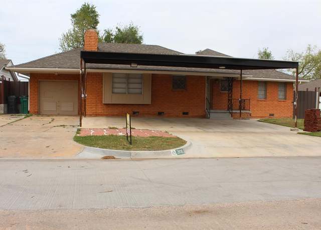 Property at 2109 SW 70th St, Oklahoma City, OK 73159, 3 beds, 2 baths