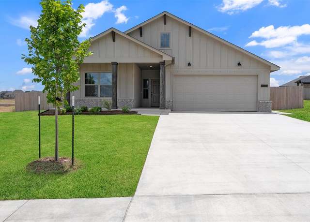 Property at 590 Emmy Jean Dr, Blanchard, OK 73010, 3 beds, 2 baths