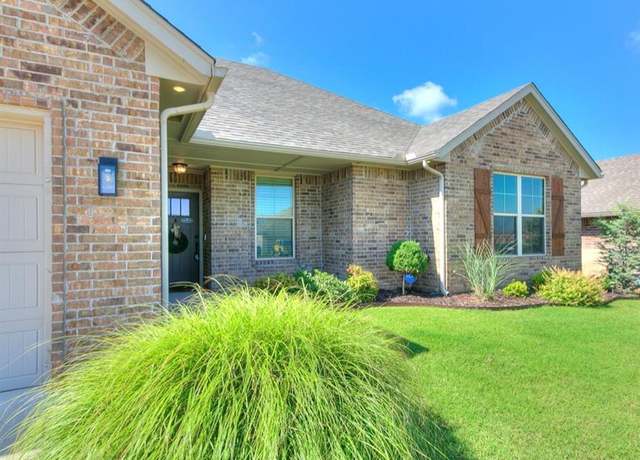 Property at 1919 Twisted Oak Ct, Shawnee, OK 74804, 3 beds, 2 baths