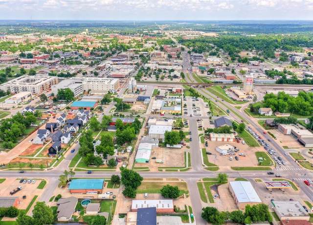 Property at 101 S Fretz Ave, Edmond, OK 73003