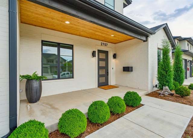 Property at 2757 W Country Club Dr, Oklahoma City, OK 73116, 3 beds, 3.5 baths