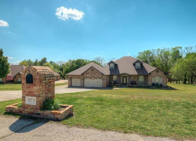 Property at 10711 Crystal Creek Dr, Mustang, OK 73064, 5 beds, 3 baths