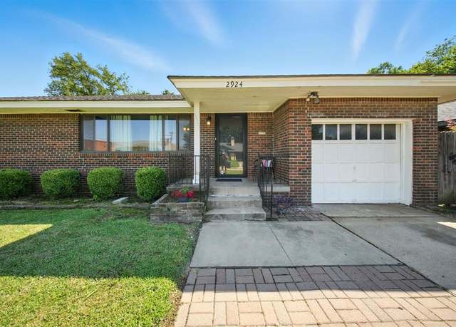 Property at 2924 NW 47th St, Oklahoma City, OK 73112, 3 beds, 1.5 baths