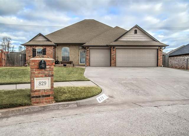 Property at 829 W Cabillo Way, Mustang, OK 73064, 3 beds, 2.5 baths