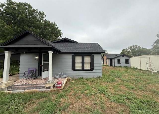 Property at 409 Fir St, Wellston, OK 74881, 2 beds, 1.5 baths