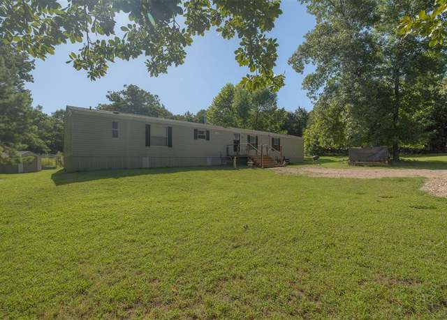 Property at 1601 Lake Ridge Rd, Norman, OK 73026, 3 beds, 2 baths