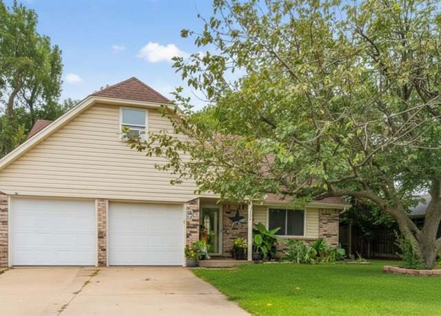 Property at 204 S Bouziden Dr, Moore, OK 73160, 4 beds, 2 baths