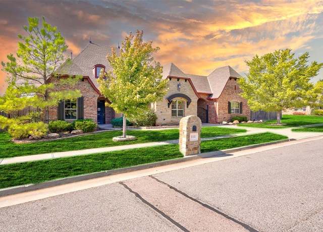 Property at 3101 Monica Ln, Moore, OK 73160, 4 beds, 3 baths