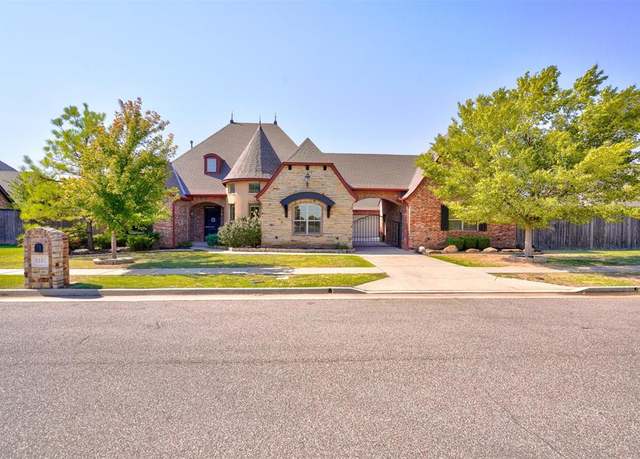 Property at 3101 Monica Ln, Moore, OK 73160, 4 beds, 3 baths
