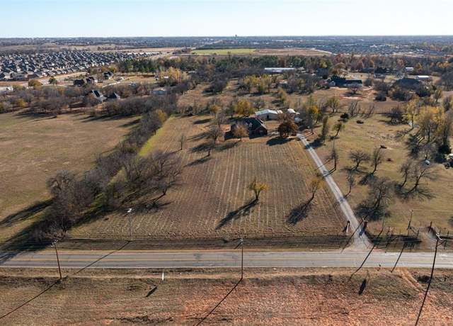 Property at 11500 SW 29th St, Yukon, OK 73099, 3 beds, 3.5 baths