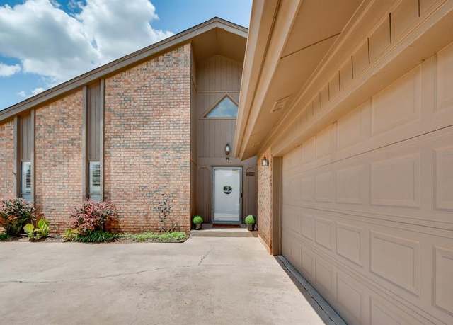 Property at 12909 Saint Christopher Dr, Oklahoma City, OK 73120, 3 beds, 2 baths