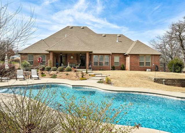 Property at 14502 Bella Terra Way, Edmond, OK 73034, 4 beds, 4 baths