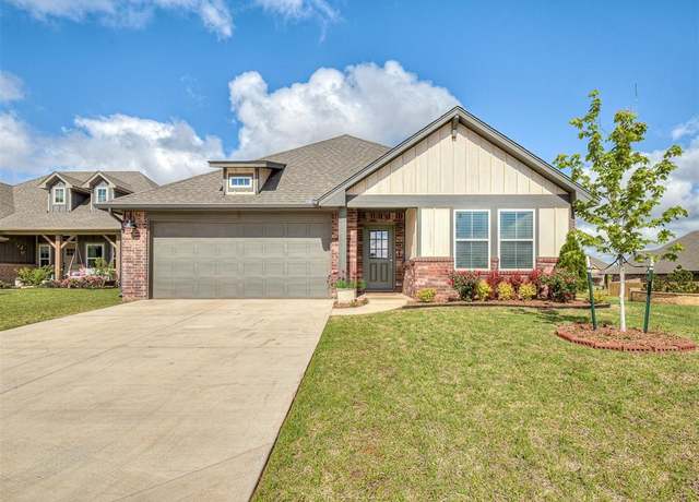 Property at 18453 Austin Ct, Edmond, OK 73012, 3 beds, 2 baths