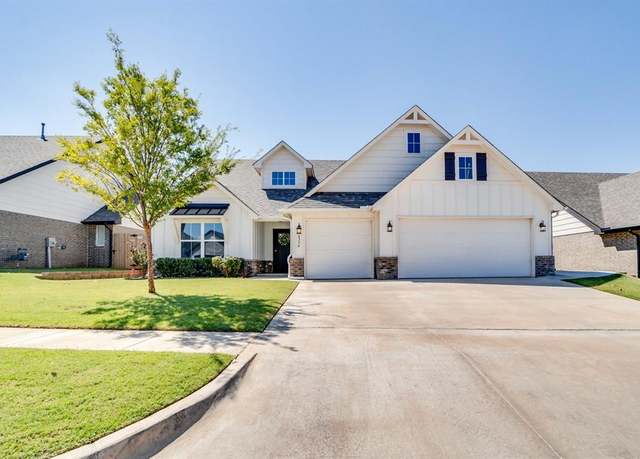 Property at 8224 NW 151st St, Edmond, OK 73013, 3 beds, 3 baths