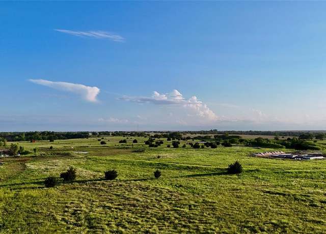 Property at 6 E 880 Rd, Cashion, OK 73016