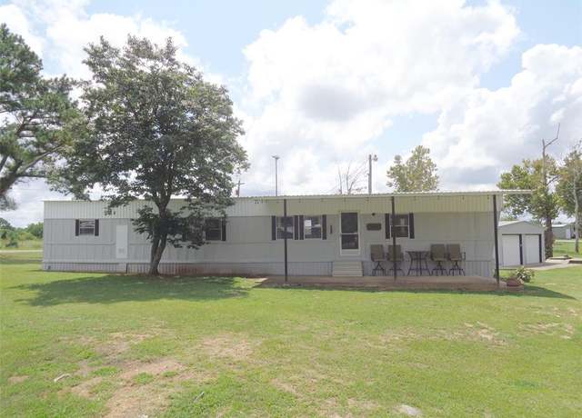 Property at 303 N BK 1134 Rd, Stigler, OK 74462, 2 beds, 1 bath