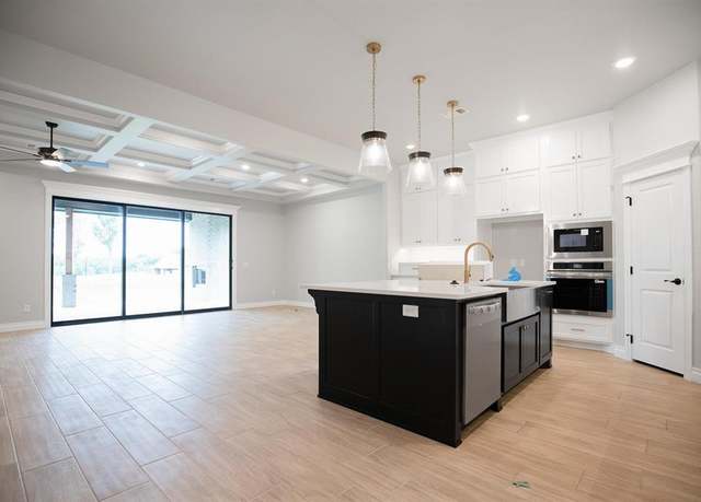 Property at 12616 Velvet Ash Ave, Oklahoma City, OK 73173, 4 beds, 3 baths