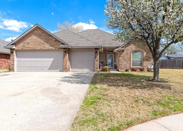 Property at 2920 Danielle Ter, Moore, OK 73160, 3 beds, 2 baths