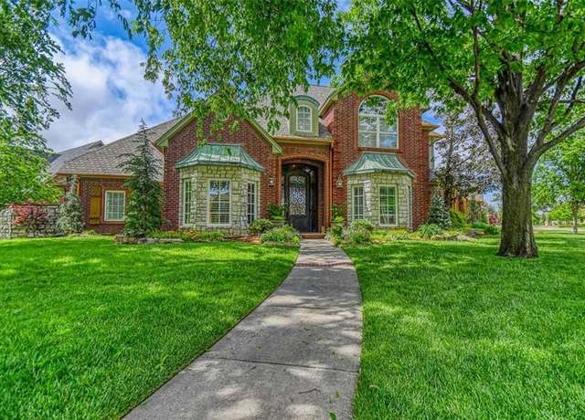 Property at 4701 Flint Ridge Cir, Norman, OK 73072, 4 beds, 3.5 baths
