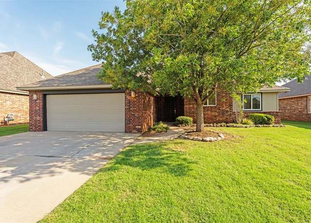 Property at 2429 NW 176th St, Edmond, OK 73012, 3 beds, 2 baths