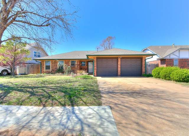 Property at 201 S Patterson Dr, Moore, OK 73160, 3 beds, 2 baths