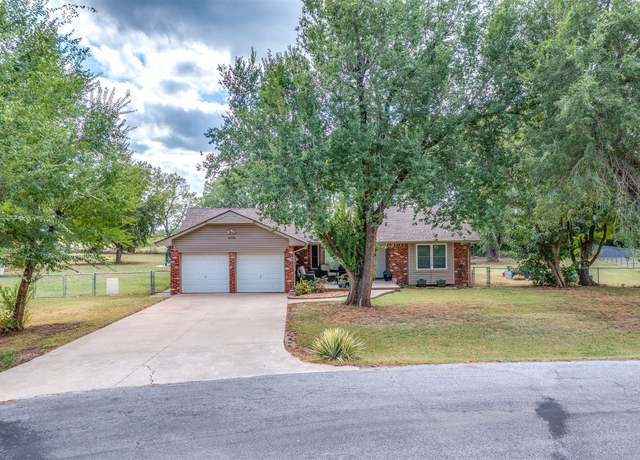 Property at 15330 Tomahawk Dr, Yukon, OK 73099, 3 beds, 2 baths