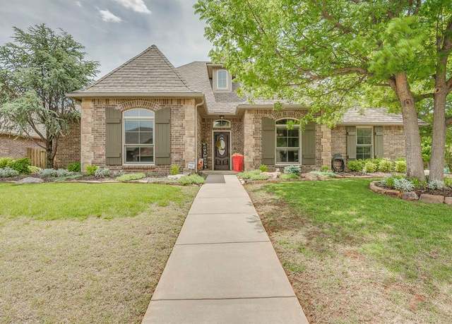 Property at 740 Northern Dancer Dr, Edmond, OK 73025, 3 beds, 2.5 baths