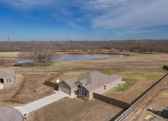 Property at 42195 Elles Way, Shawnee, OK 74804, 4 beds, 2 baths